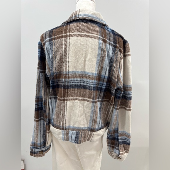 Plaid Button-Up Shacket - Picture 3 of 6